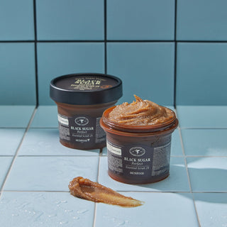Scrub essenziale perfetto allo zucchero nero 2X